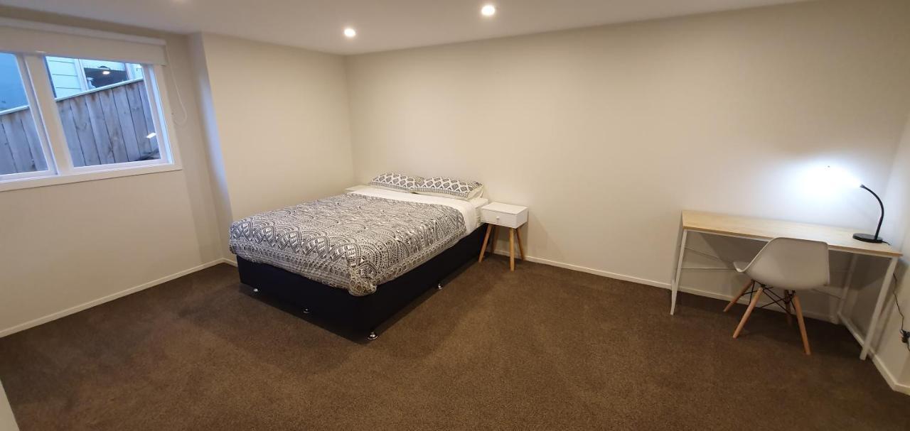 Apartamento Whitby Sea View Porirua Exterior foto